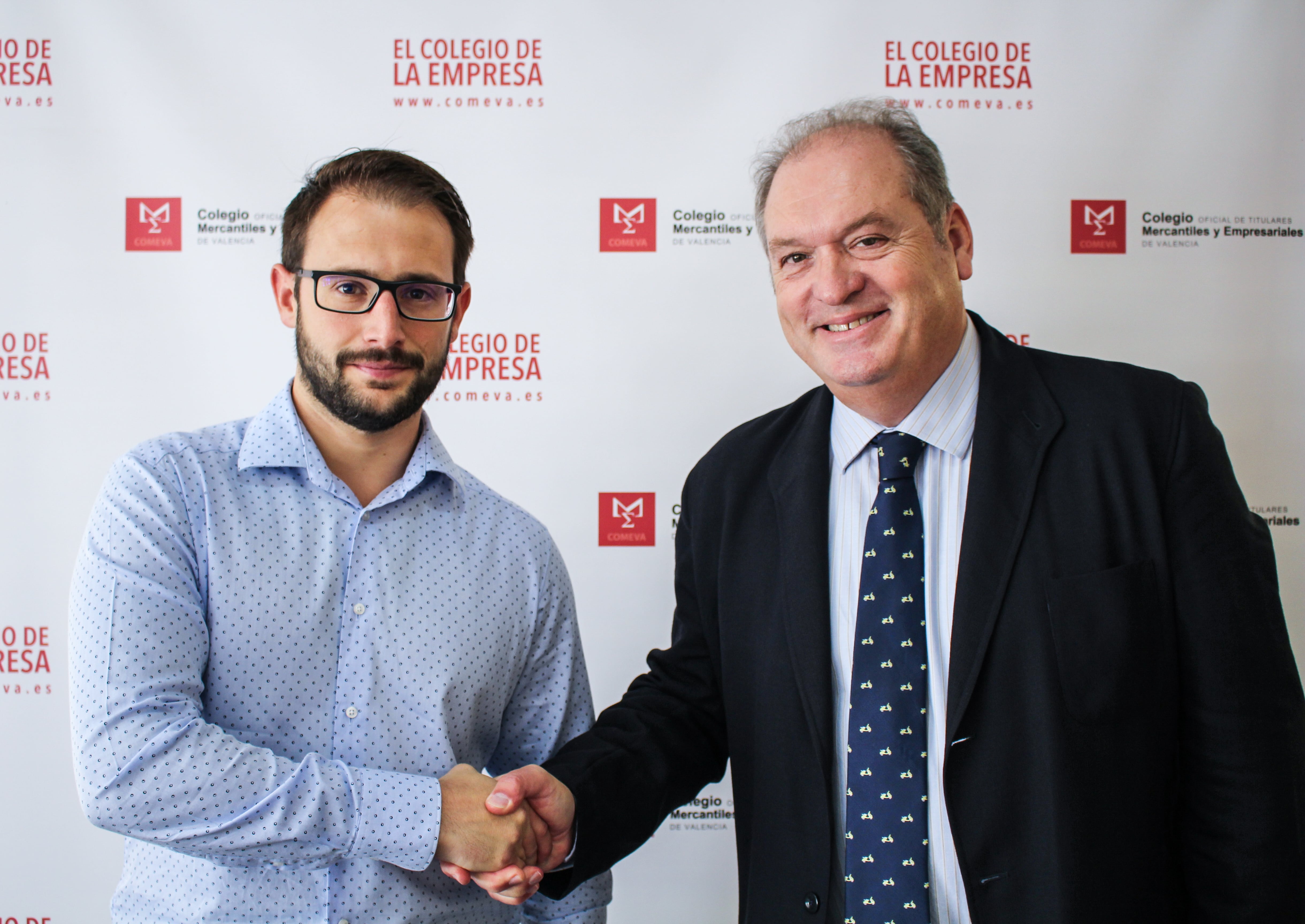 Conocemos al mejor talento contable y financiero de la Universitat de València premiado por Comeva