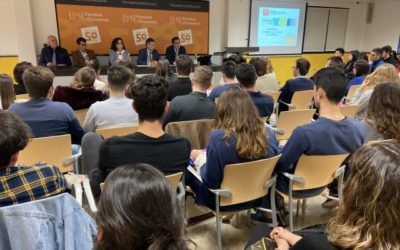 Después de la universidad, elige el Colegio de la Empresa